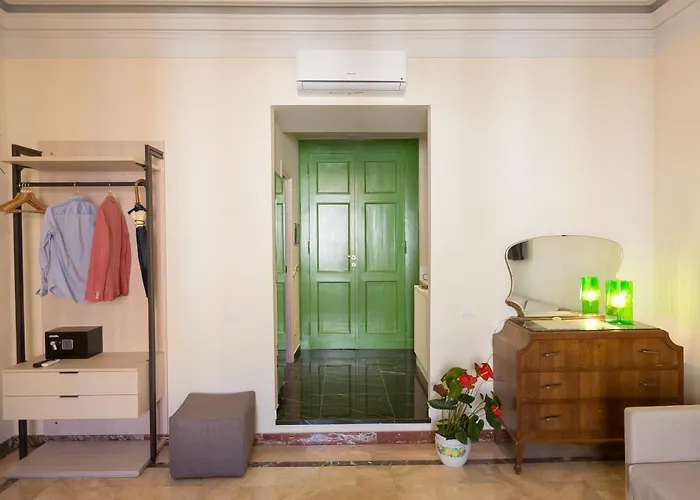 בית הארחה Tritone 125