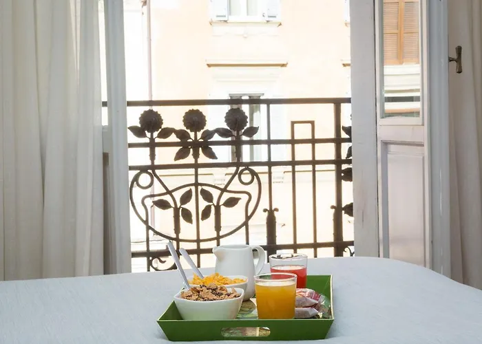 Tritone 125 בית הארחה