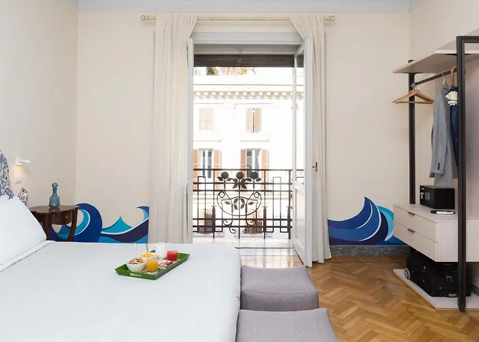 招待所 Tritone 125