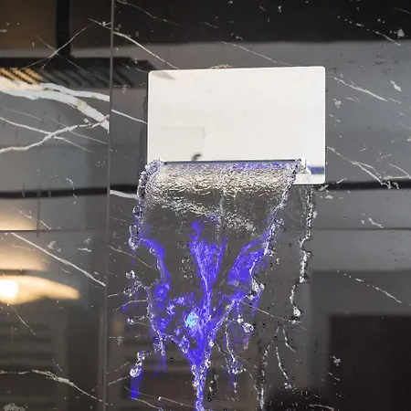 Tritone 125 게스트하우스 로마