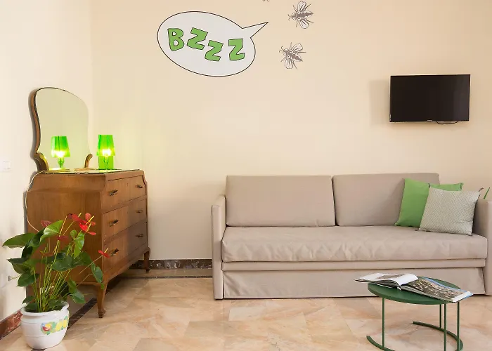 Tritone 125 게스트하우스