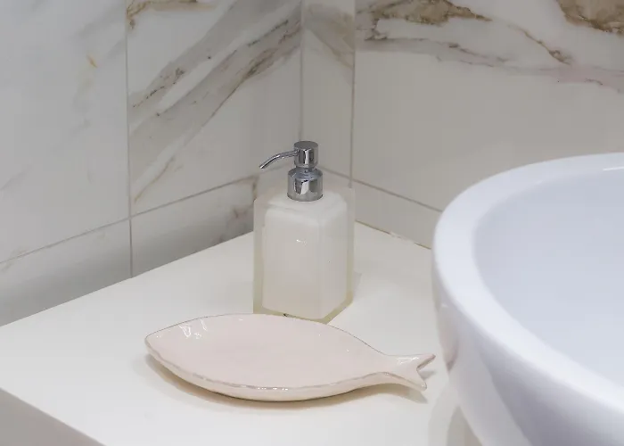 게스트하우스 Tritone 125