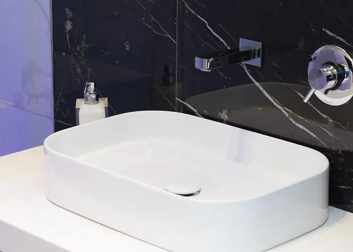 Tritone 125 게스트하우스 로마